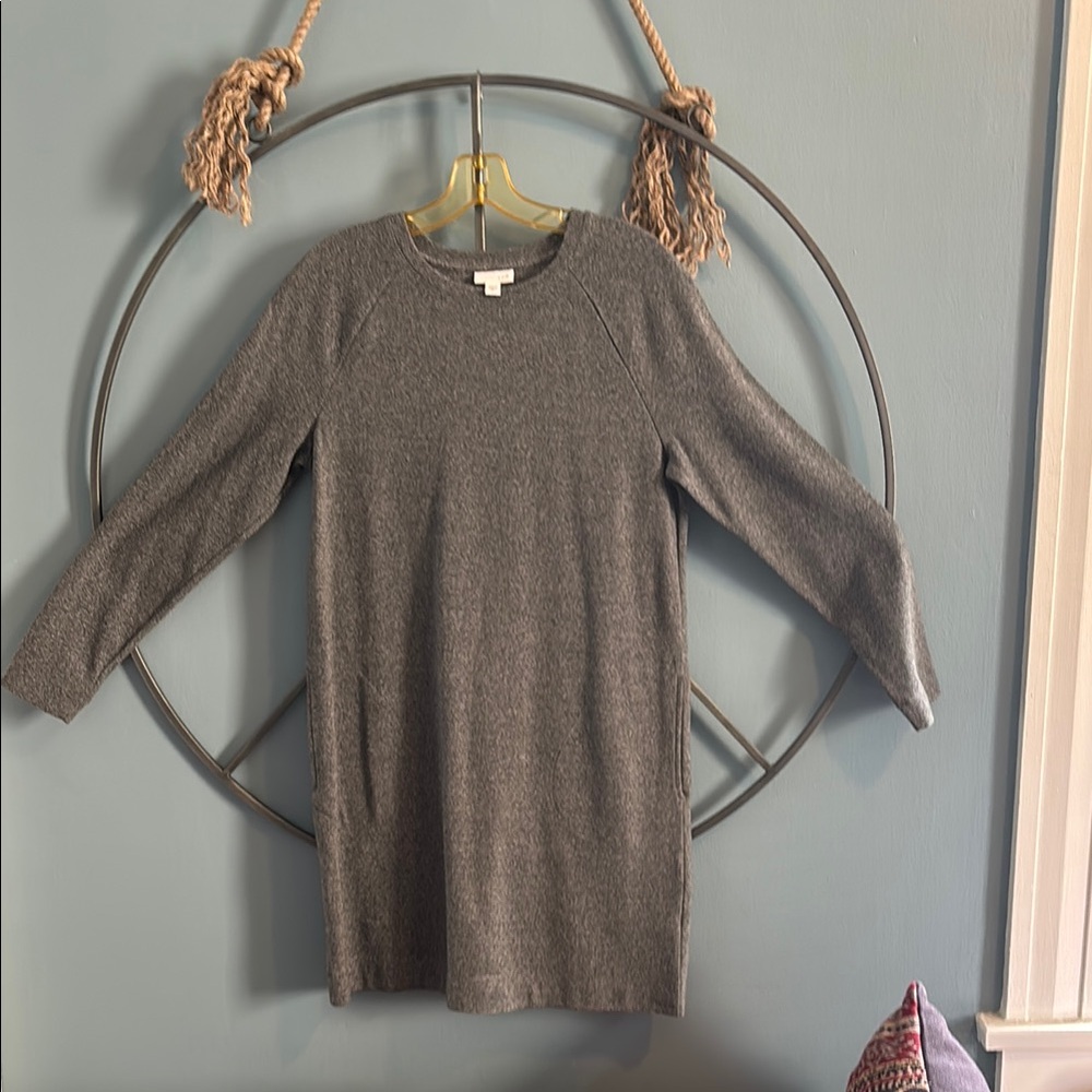 J. Jill Gray Long Sleeve Dress with Classic Design